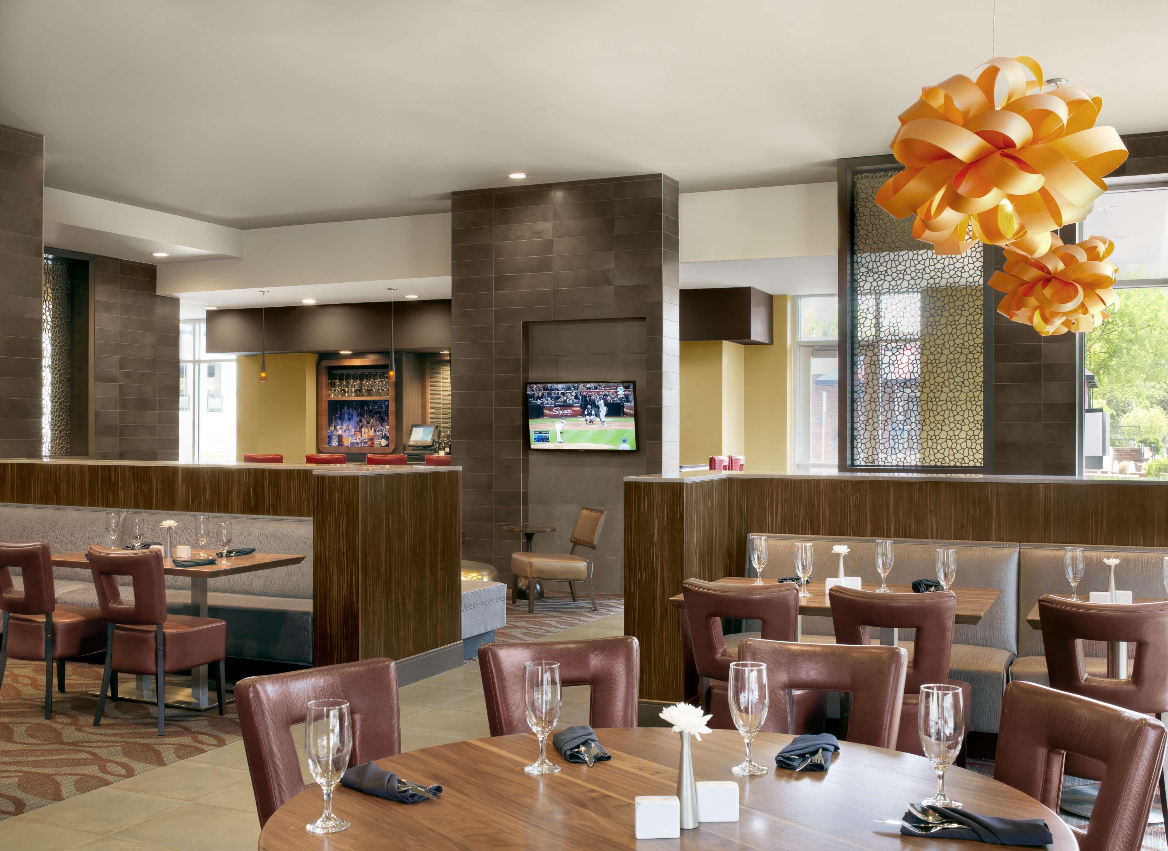 The Broadway Columbia - A Doubletree By Hilton Hotel Eksteriør billede